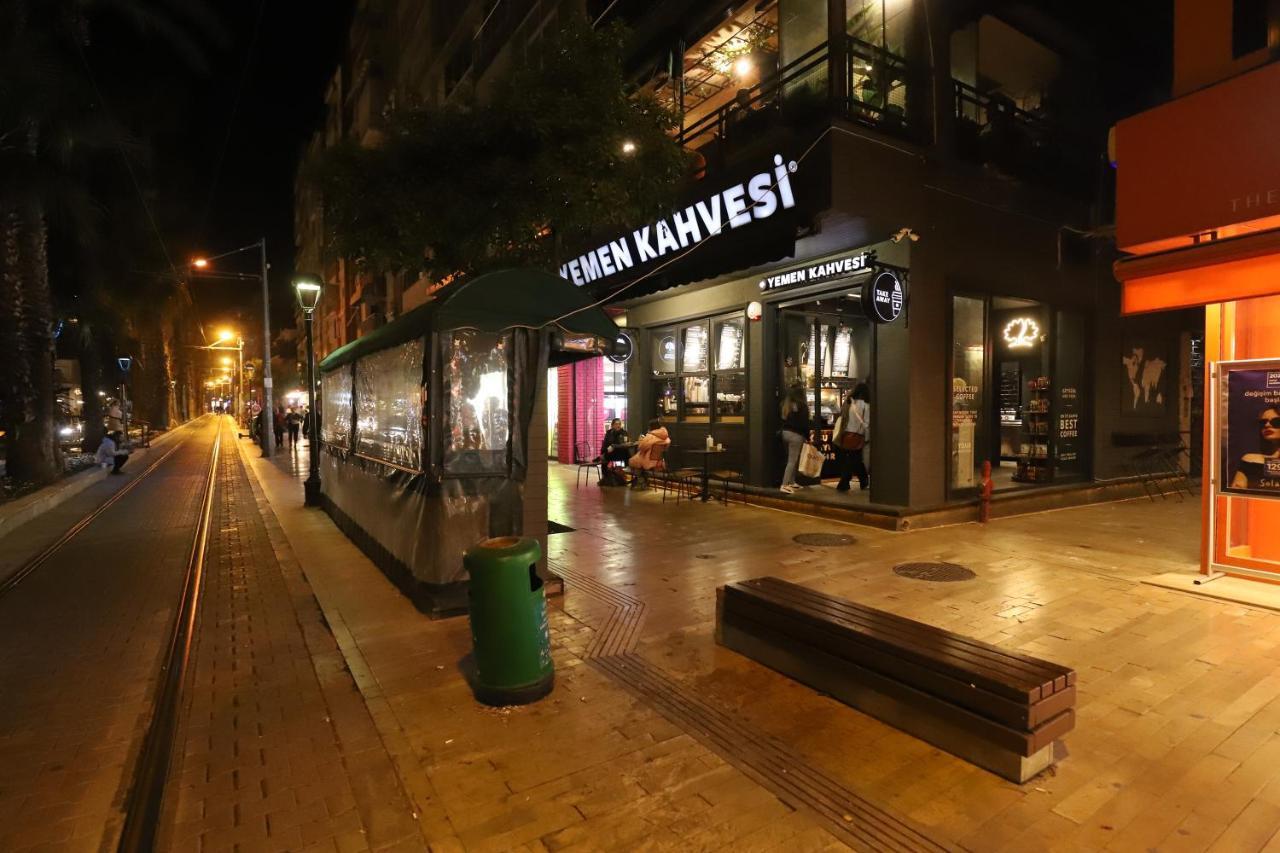 Gagarin Pub & Hotel Αττάλεια Εξωτερικό φωτογραφία
